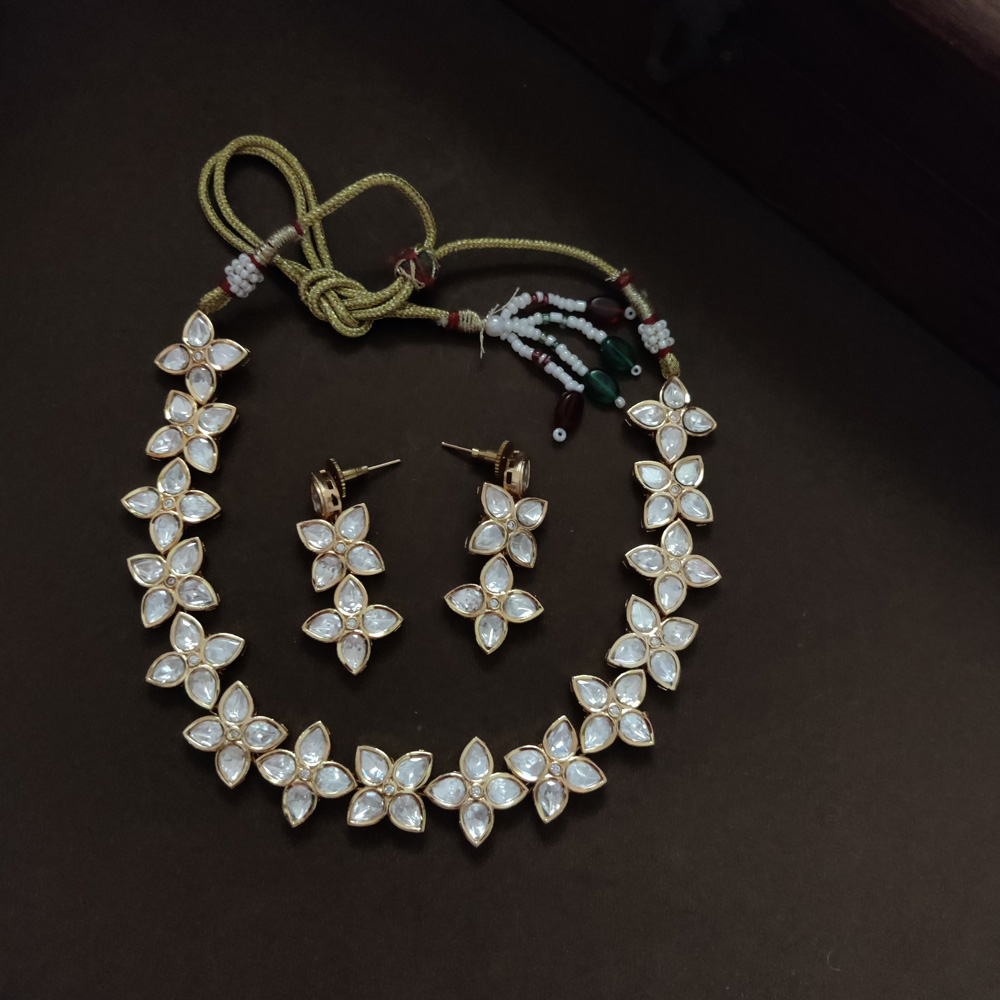 Victorian Style Kundan Floral Necklace