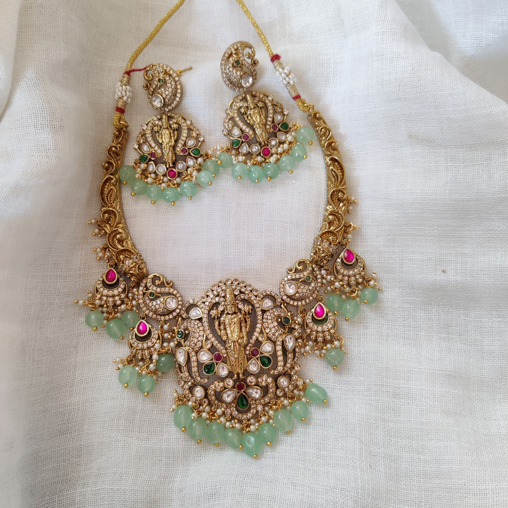 Antique Gold Lord Perumal Kundan Necklace With Apple Green Drops